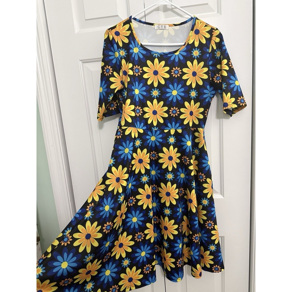 GYK Retro 70s Inspired Bold Flowers Hippie A-Line Fit Flare Dress Size Medium
